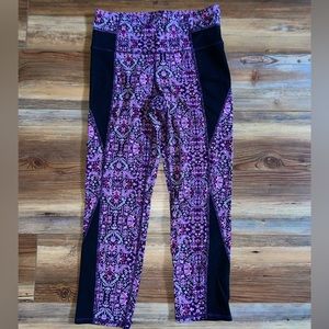 Athleta Crop Leggings
